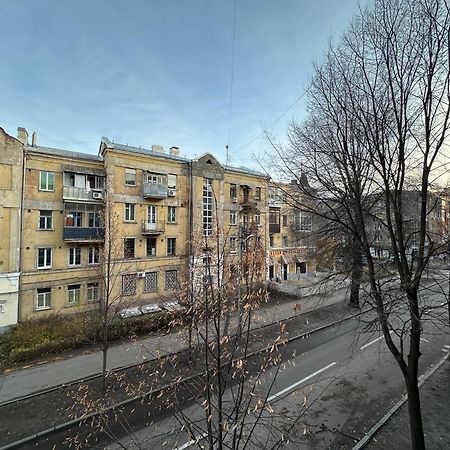 Mayakovskogo Street Charkiw Exterior foto